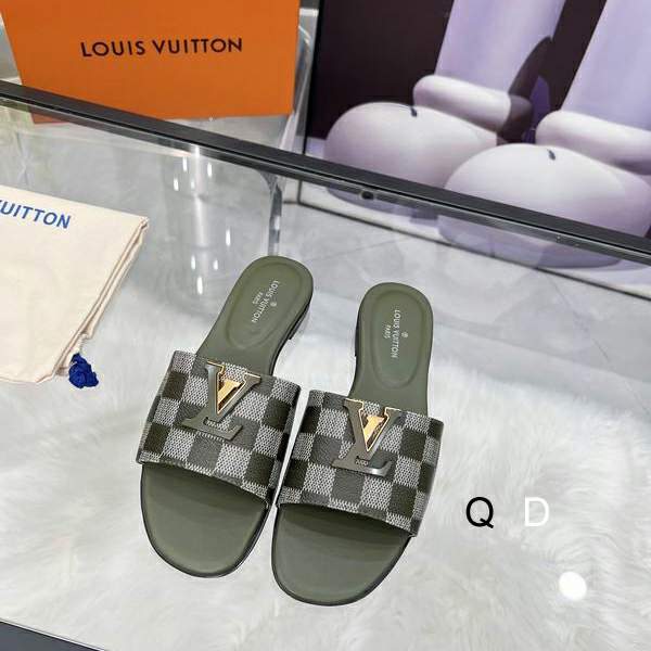 Picture of Louis Vuitton Slippers _SKULVsz35-40GDT0805466